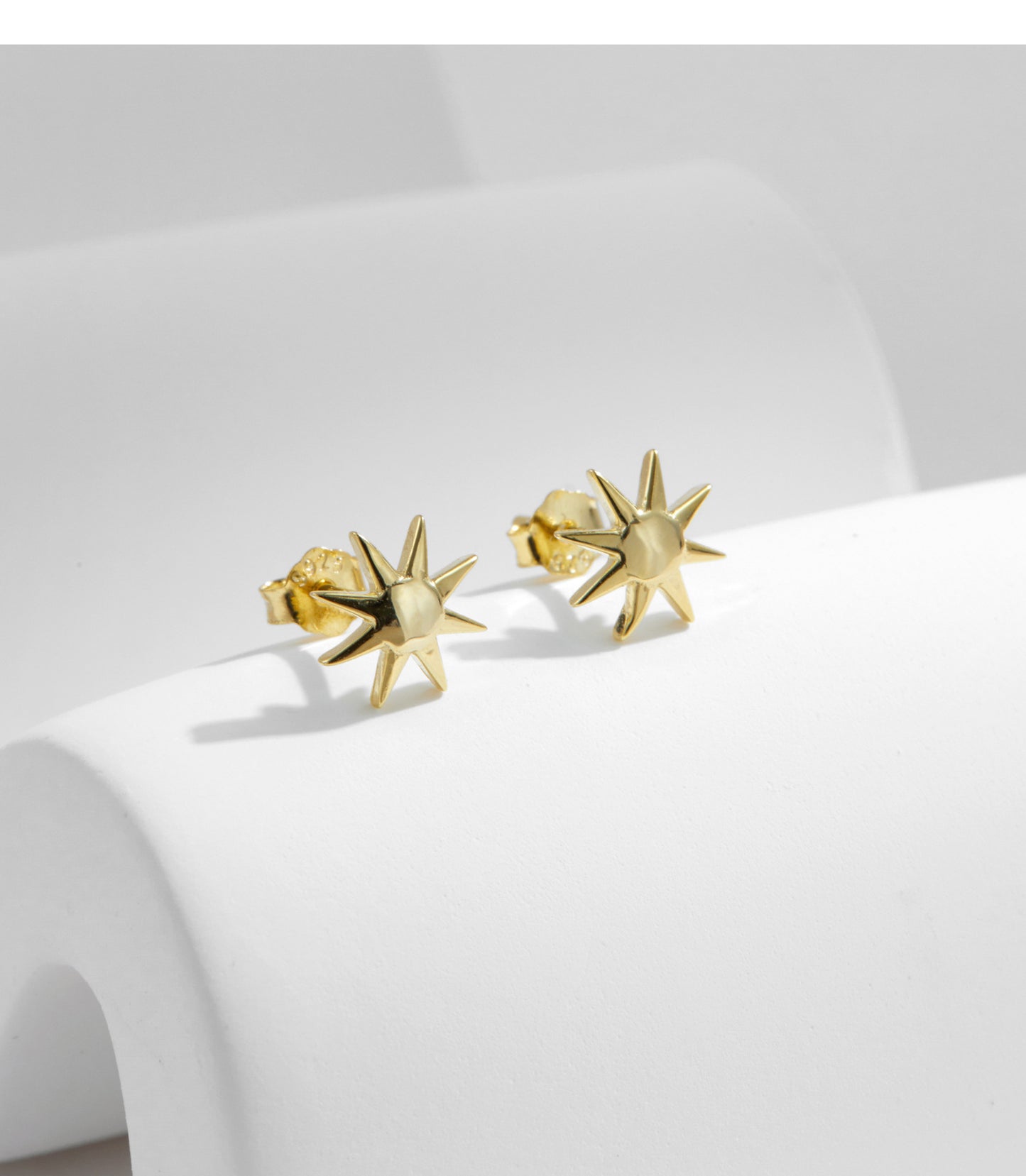 Planderful Everyday Genie Earrings – Unique Sun-Inspired Design