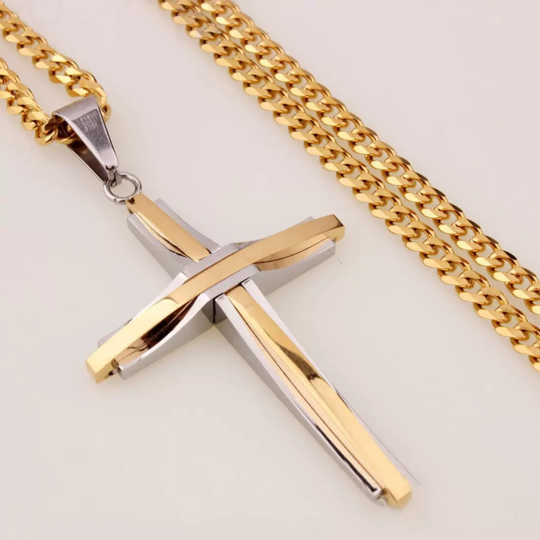 Planderful Cross Necklace Unisex Stainless Steel Minimalist Pendant For Men And Women Gift