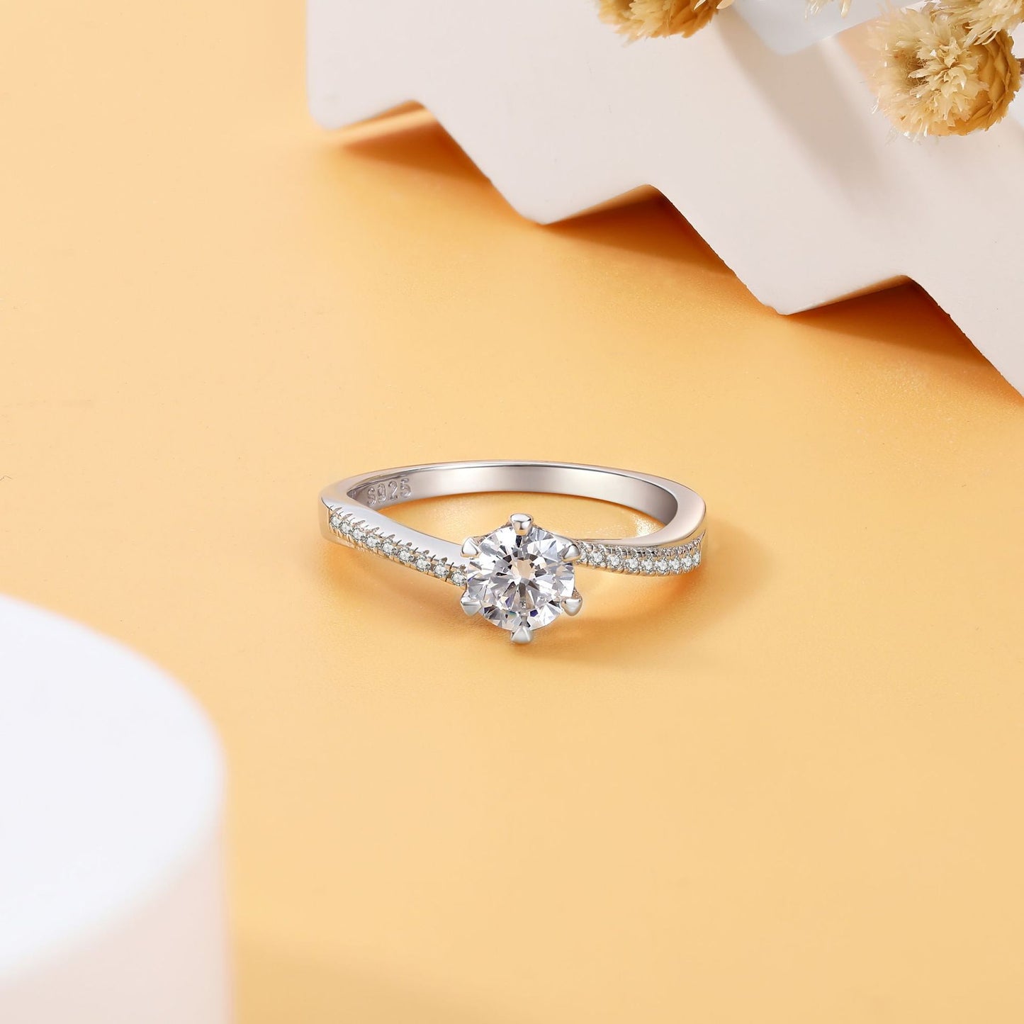 Planderful Sterling Silver Zircon Ring 925 High End Luxury Wedding Band For Women Elegant Sparkle