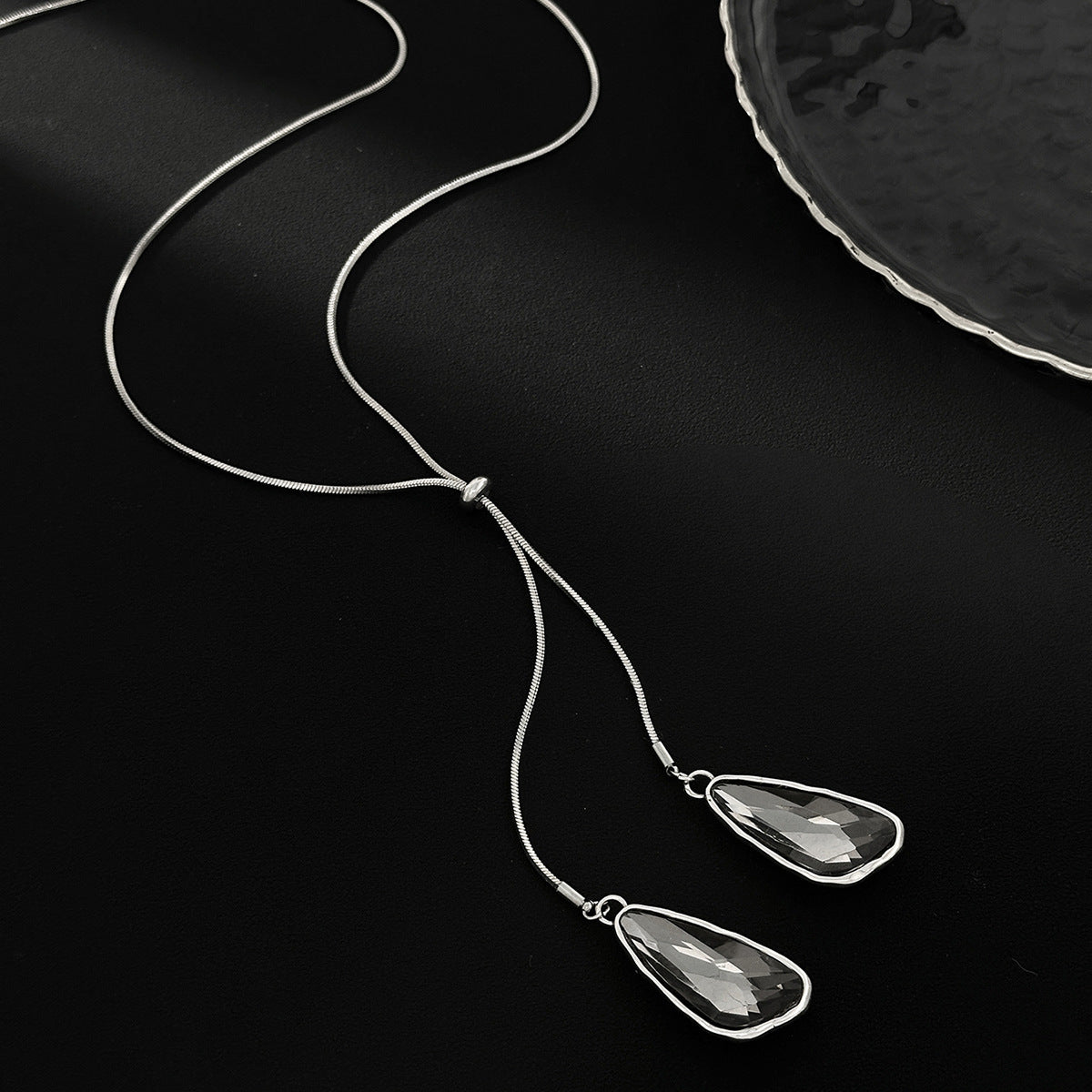 Adjustable Gemstone-Style Teardrop Necklace