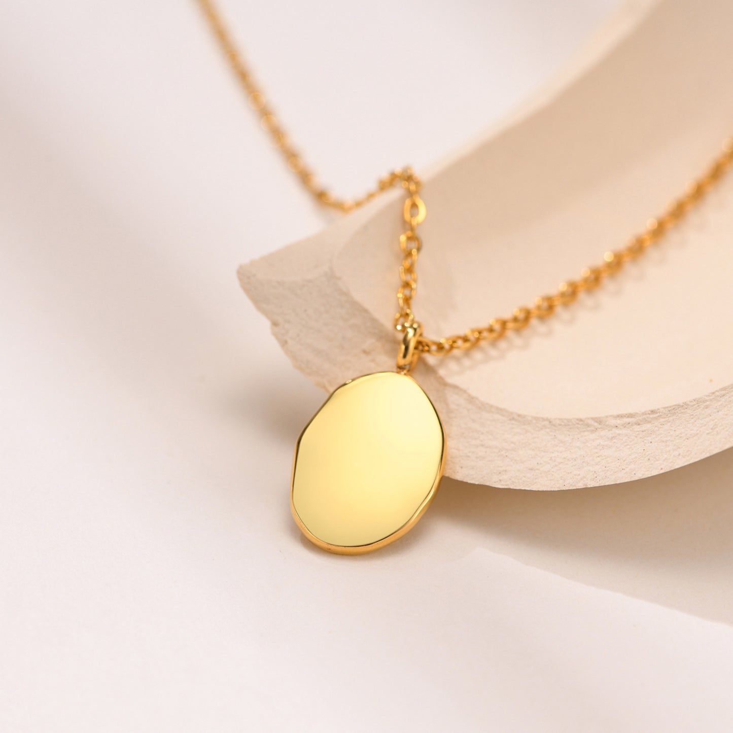 Rose Pendant Round Necklace Clavicle Chain Stainless Steel