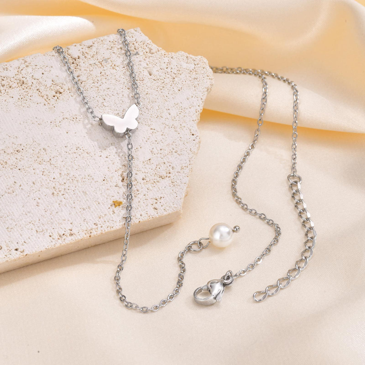 Butterfly Heart-Shaped Imitation Pearl Y-Shaped Gold Necklace Women's & Simplicity