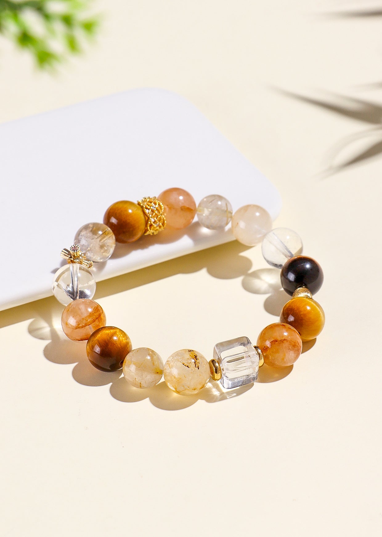 Planderful Fortune's Favor Bracelet – Elegant Crystal Beaded Design