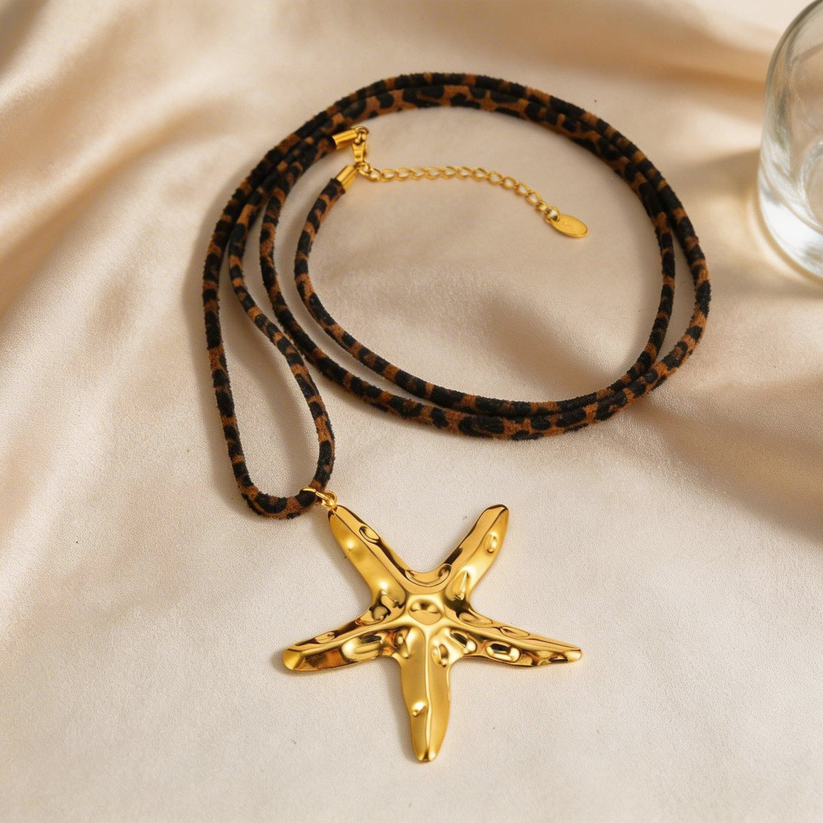 Cold Wind Ocean Stainless Steel Shell Pendant Leopard Print Long Item Decoration Necklace