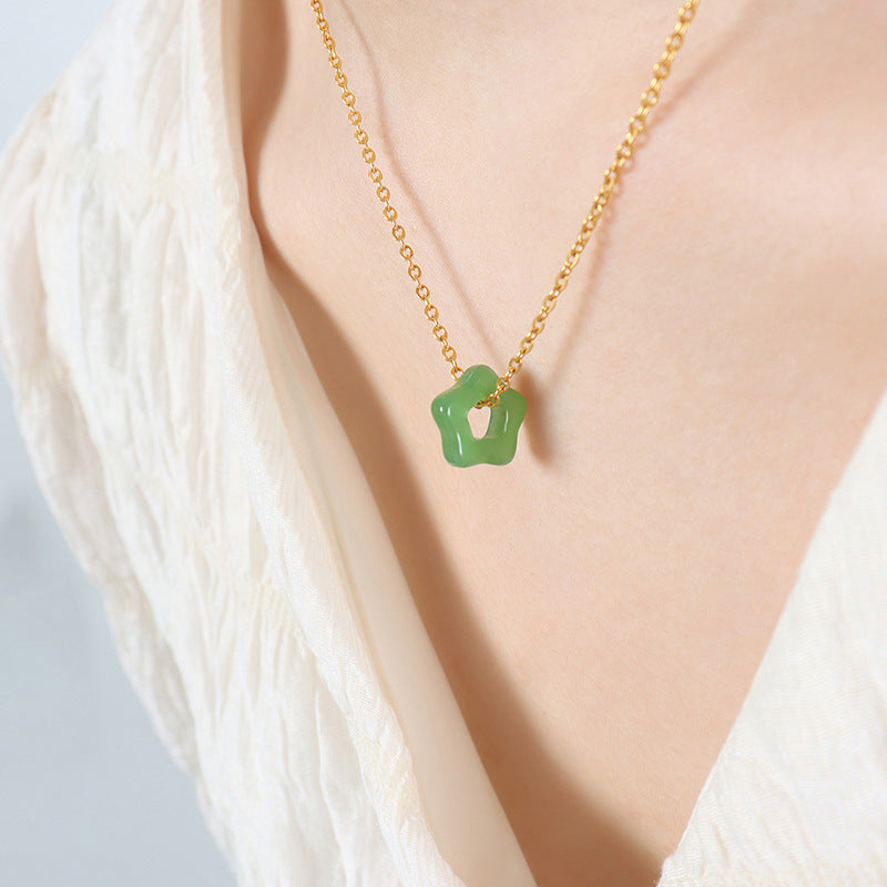 Elegant Hetian Jade Star Pendant Necklace with Luxurious Clavicle Chain