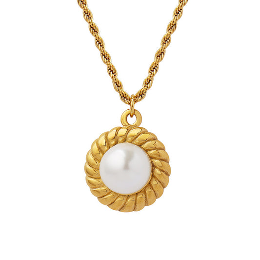 Elegant Pearl Detail French Straw Hat and Gold-Plated Titanium Necklace