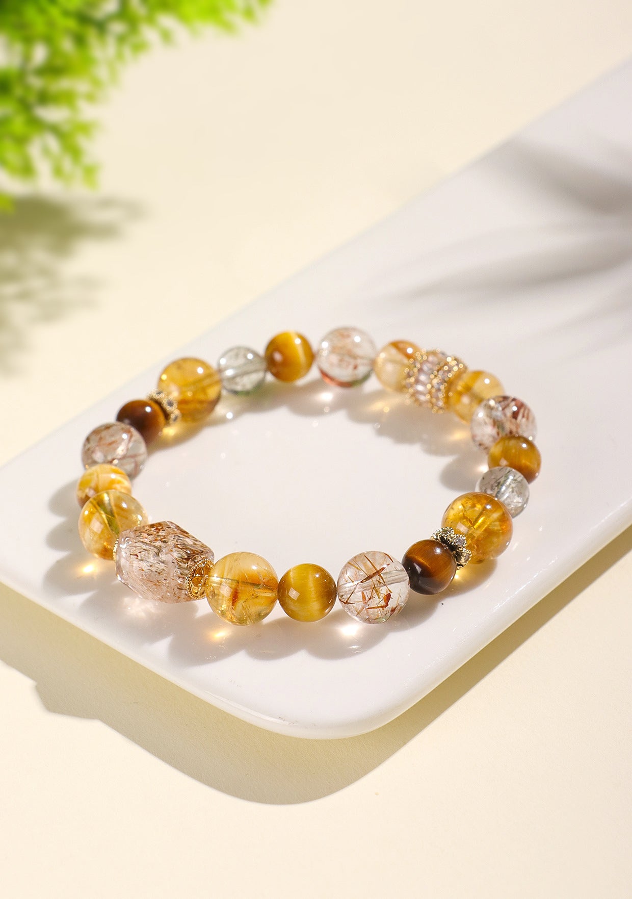 Planderful Fortune's Favor Bracelet – Elegant Crystal Beaded Design