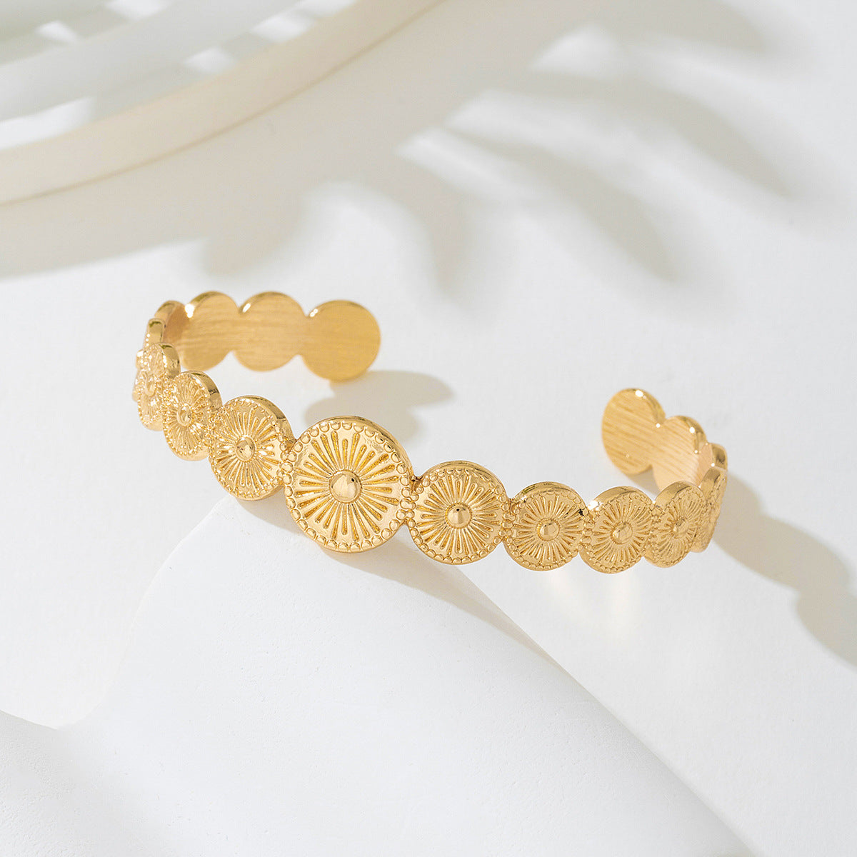 Planderful Vienna Verve Bracelet – Stylish Simple Design for Versatile Daily Wear