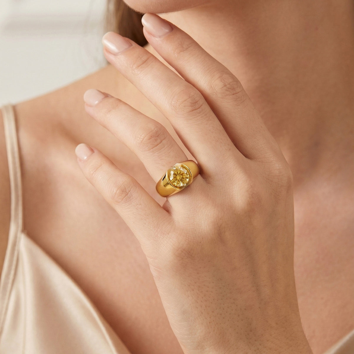 Unisex Zircon Ring – Stainless Steel Zircon Inlay Design – Minimalist