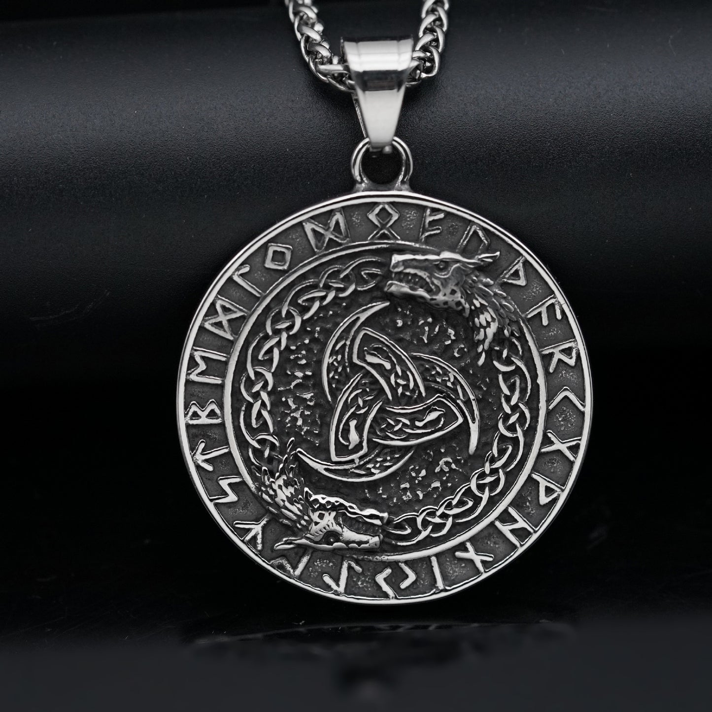 Steel Necklace – Vintage Viking Dragon