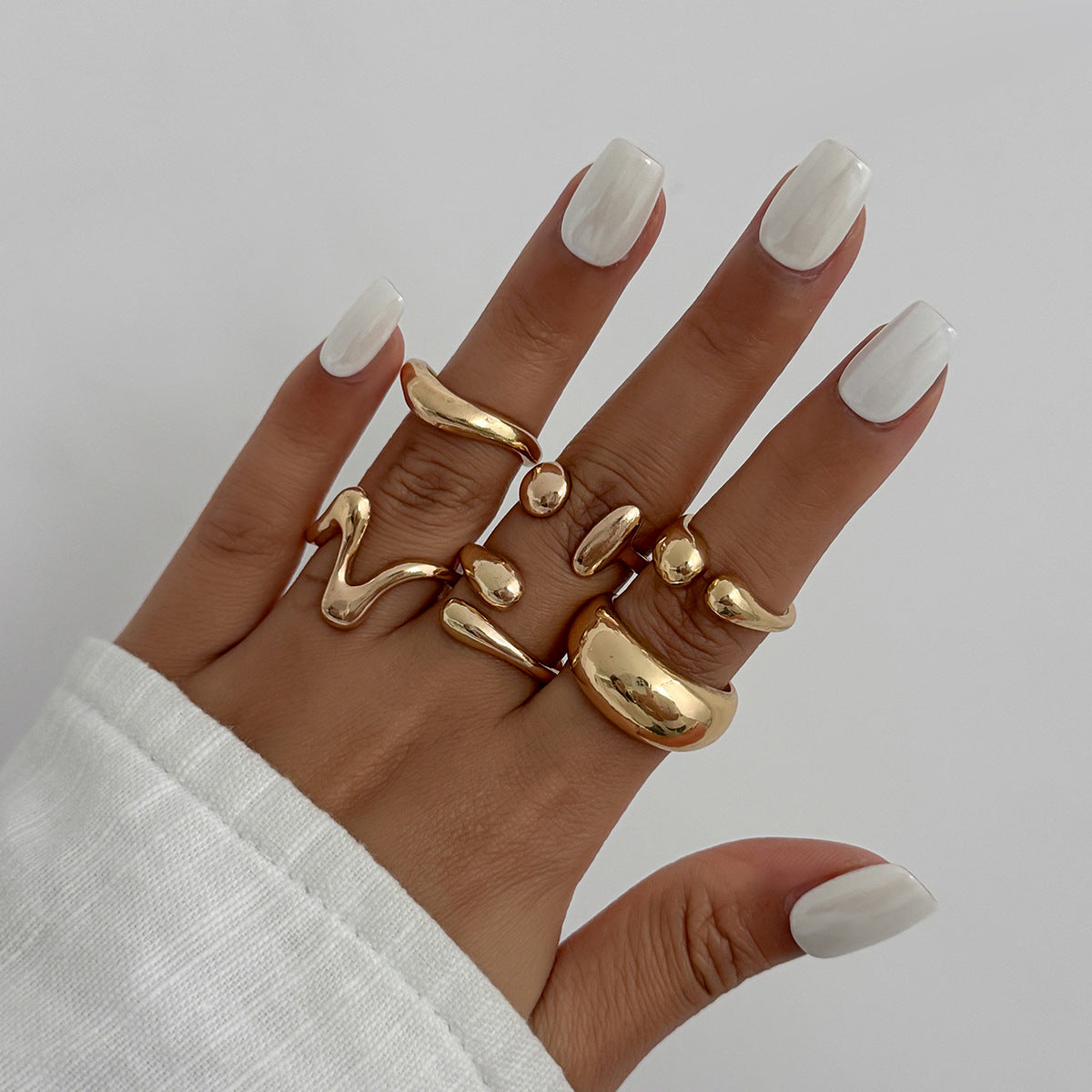Planderful Vienna Verve Exaggerated Cross Thread Ring For Retro Geometric Statement Jewelry Unisex