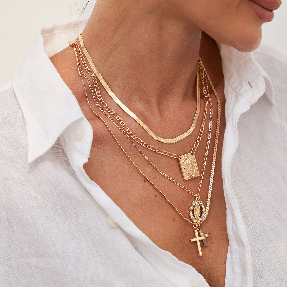 Planderful Vienna Verve Necklace – Retro Cross Fringed Design