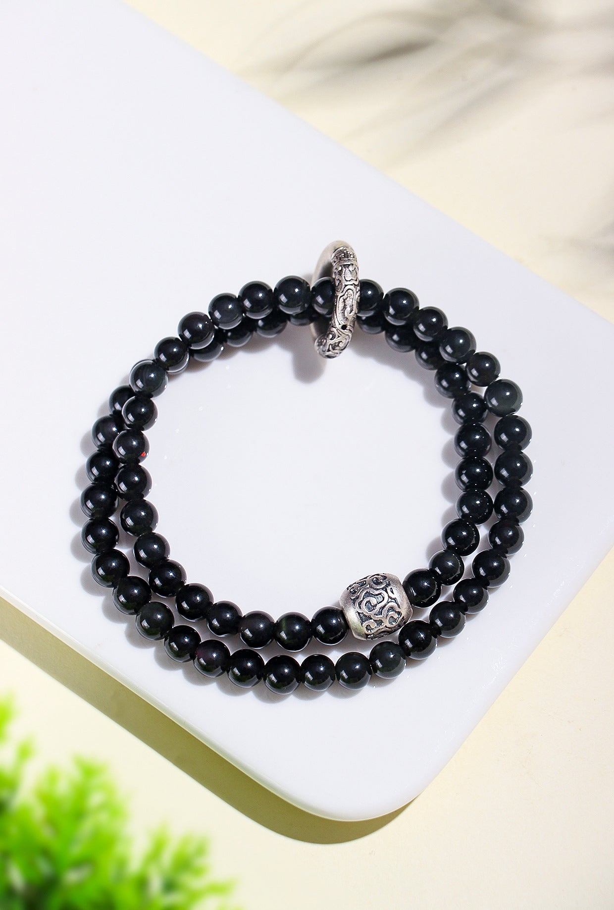 Planderful Fortune's Favor Bracelet – Literary and Retro Design