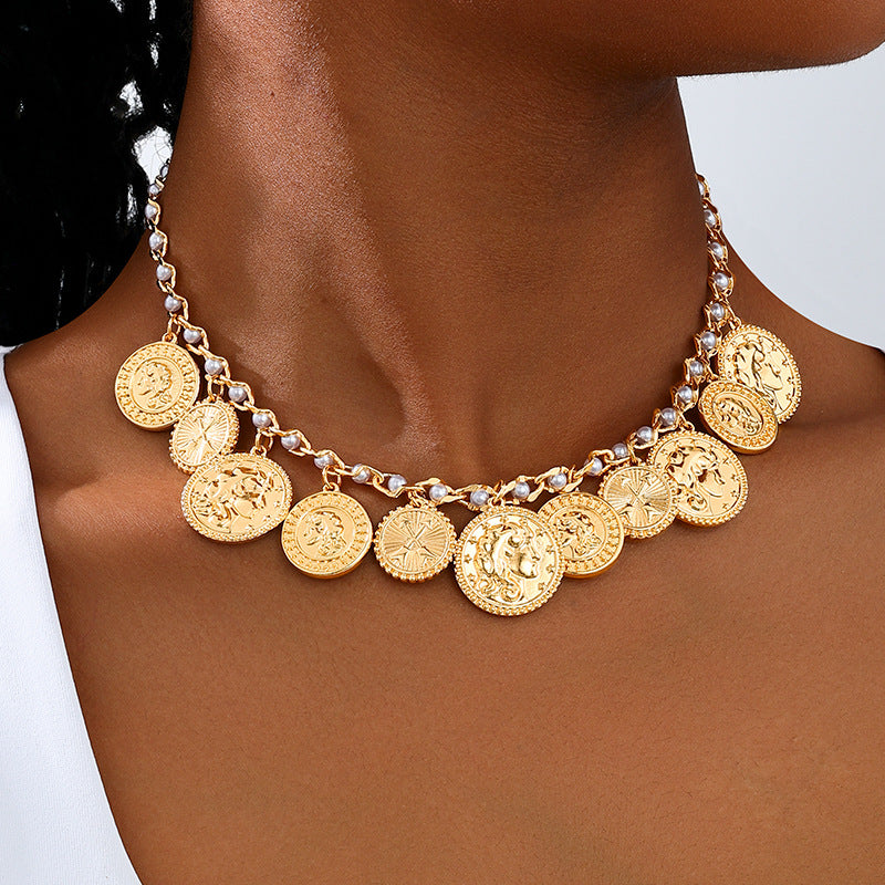 Planderful Vienna Verve Necklace – Fashionable Retro Court Style with Gold Coin Pattern