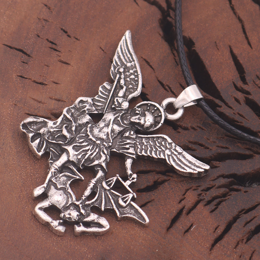 Archangel Wings Necklace: Vintage European and American Style Alloy Jewelry
