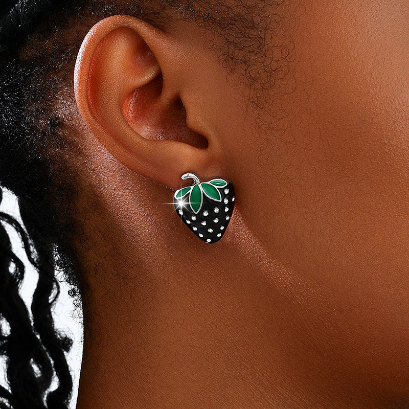 Planderful Vienna Verve Earrings – Exquisite Flash Zircon Strawberry Design