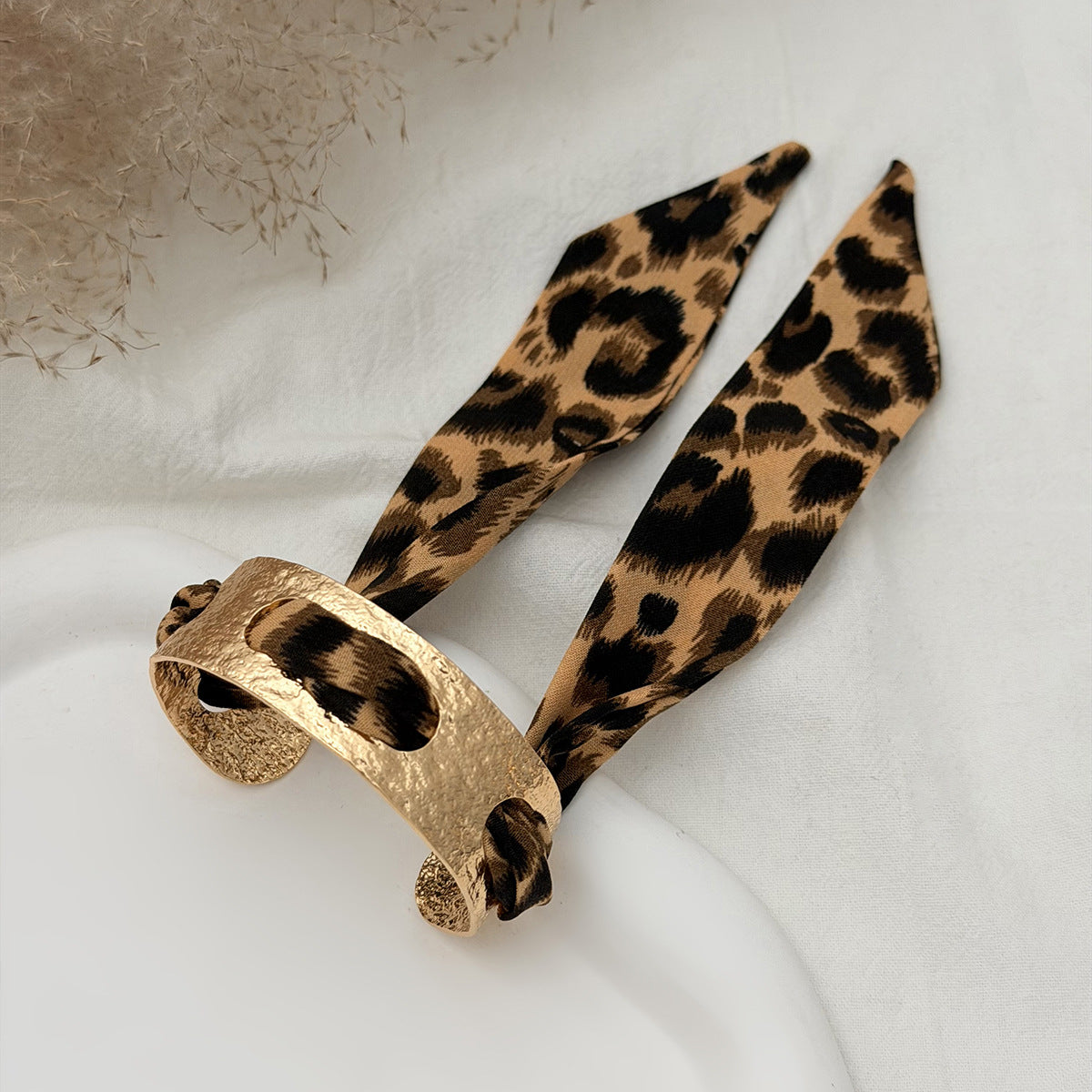 Planderful Silk Scarf Opening Bracelet Vintage Retro Gold Tone For Women Starfish Flower Engraved
