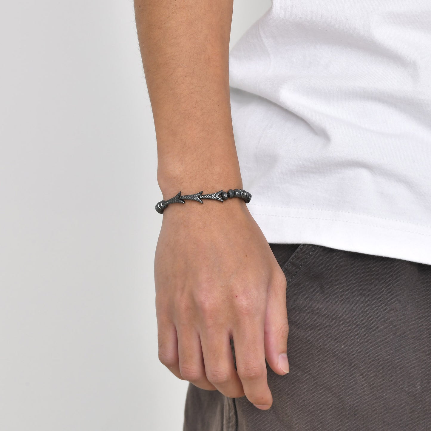 Simple And Personalized Jewelry Black Gallstone Bracelet