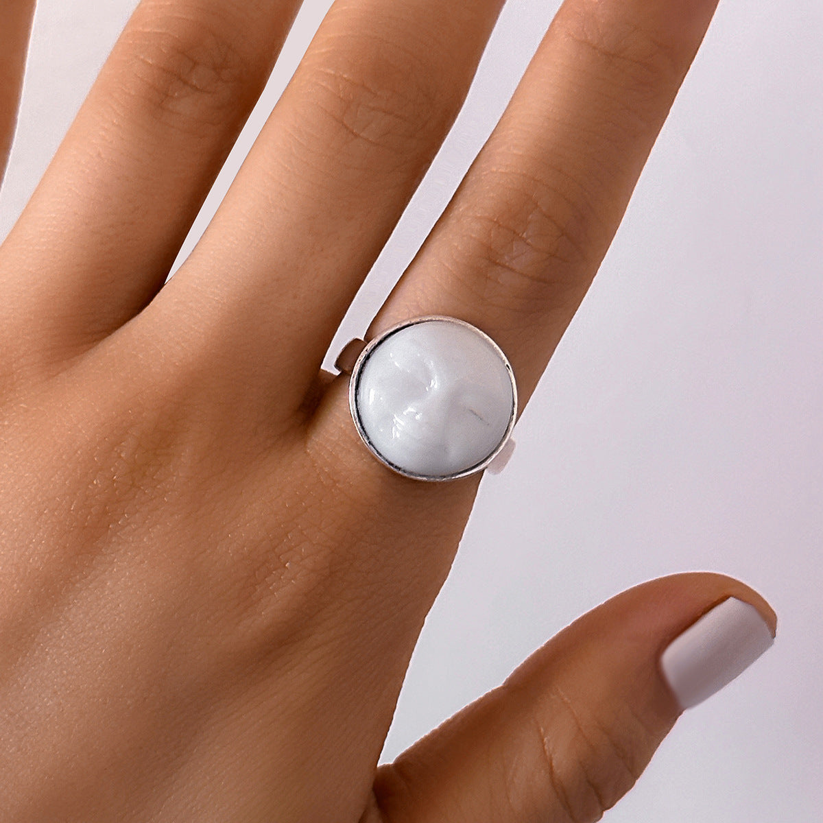 Cross-border Vienna Verve Ring with Creative Design and Personality Portrait Expression