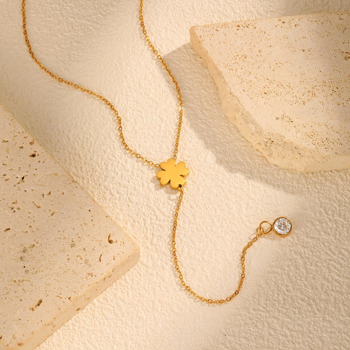 Gold-Plated Stainless Steel Flat Cross Chain Four-Leaf Clover Zircon Fringed Y-Shaped Necklace
