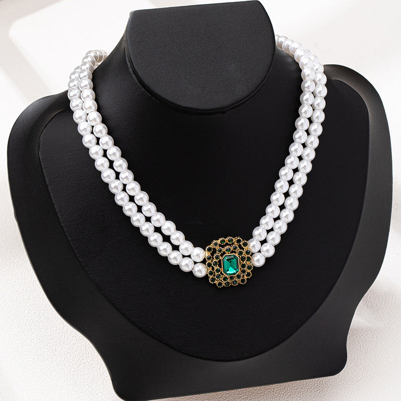 Planderful Vienna Verve Necklace – Elegant Multi-Layer Imitation Pearl Design