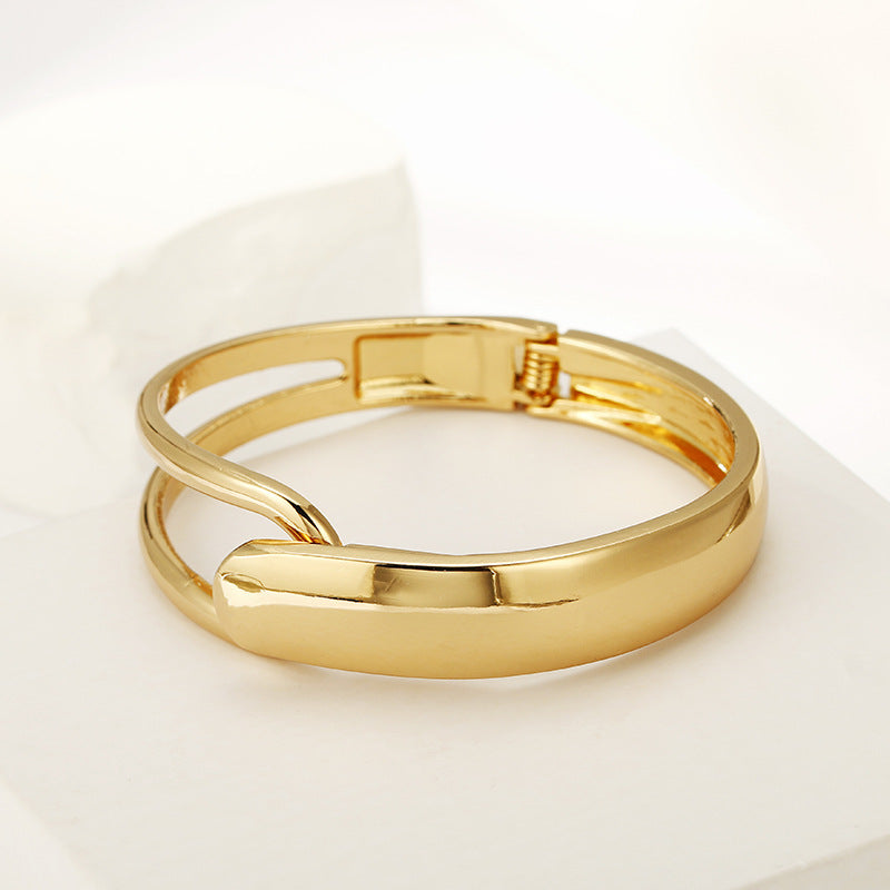 Windswept Open Bangle - Vienna Verve Collection