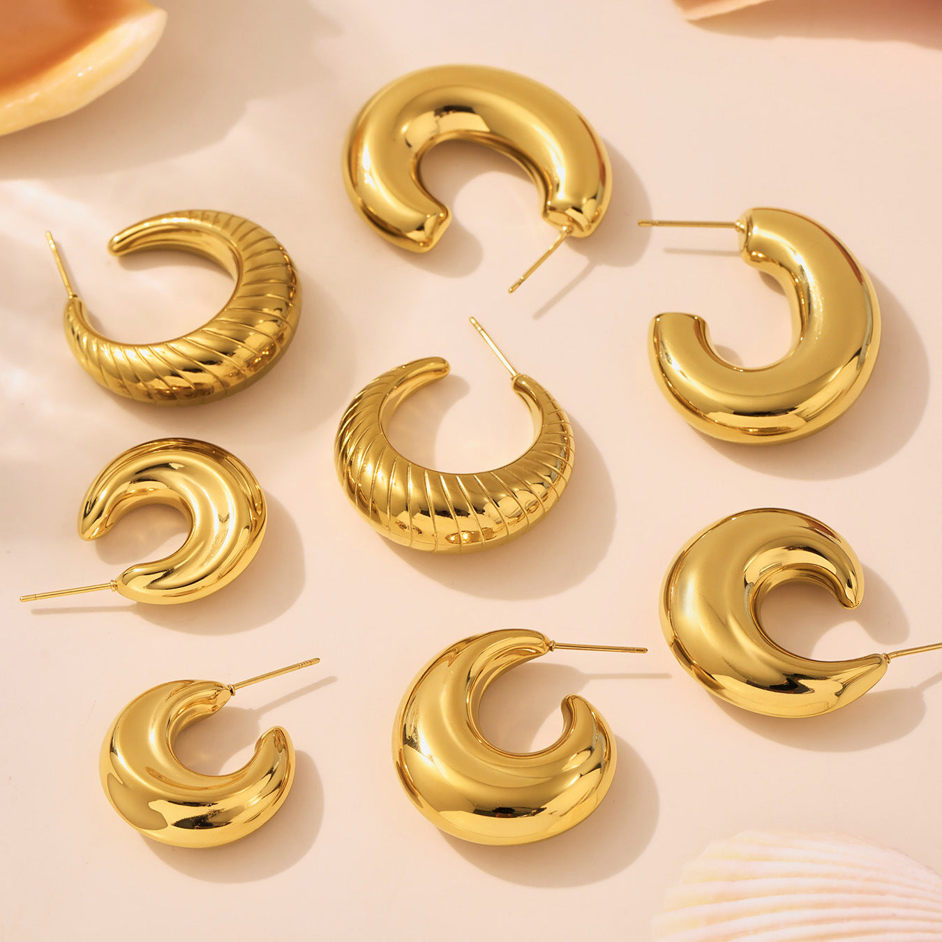 Planderful Hollow C Earrings 18K Gold Plated for Women