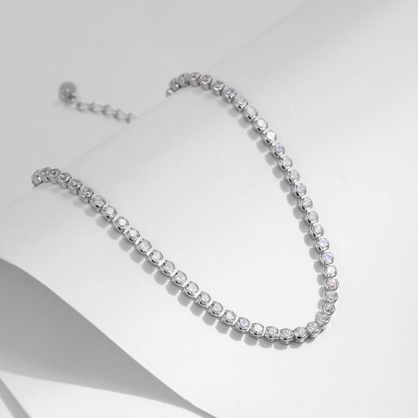 Planderful Everyday Genie Bracelet – Exquisite Zircon Elegance