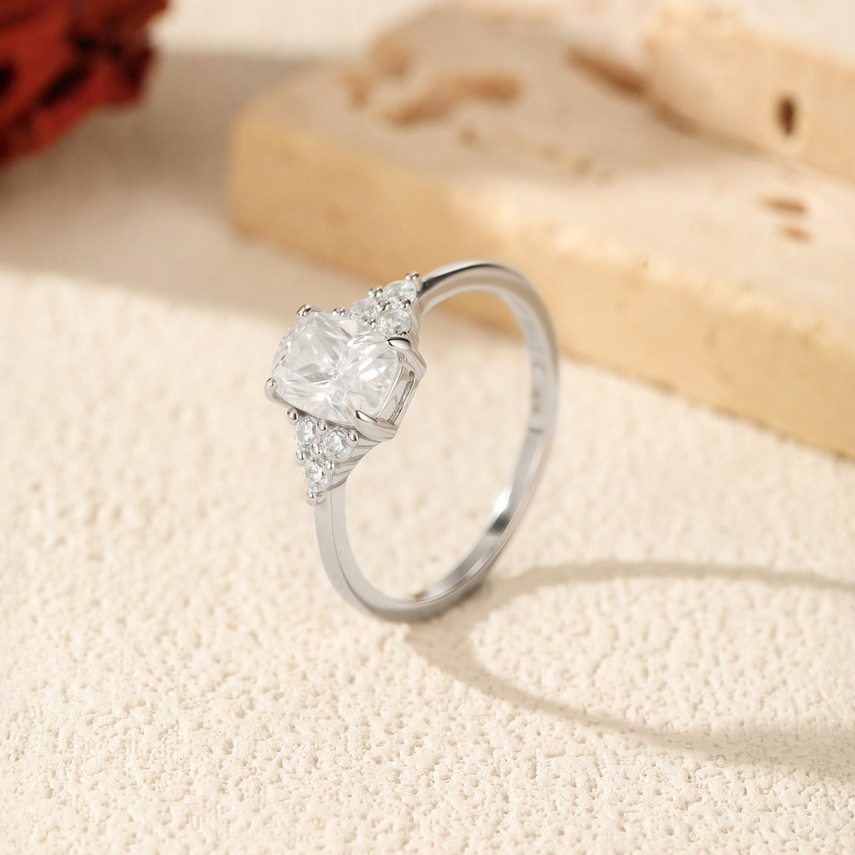 S925 Sterling Silver Brilliant Moissanite Statement Ring