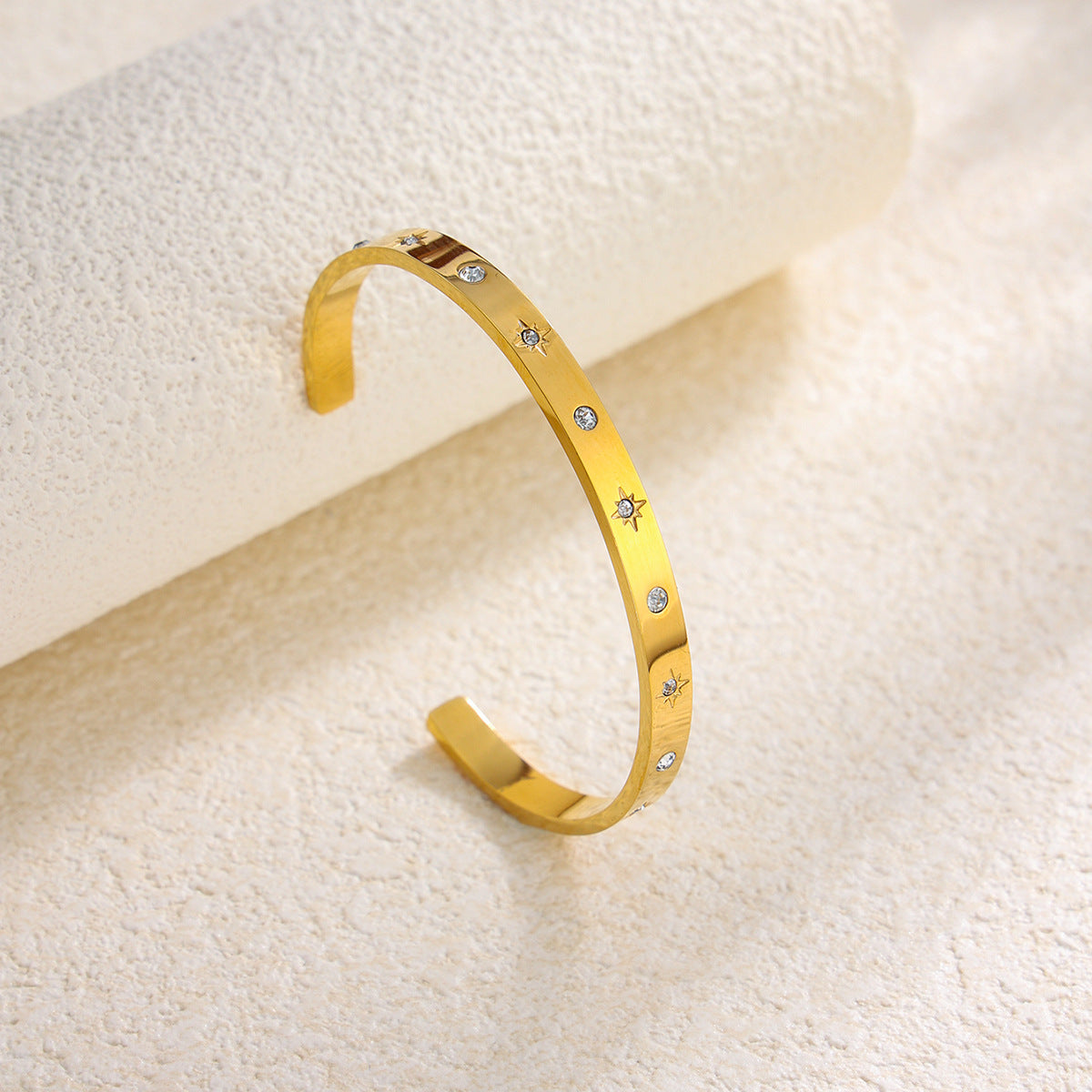 Serpentine Corrugated Star Zircon Opening Bracelet Stainless Steel Full Of Zircon
