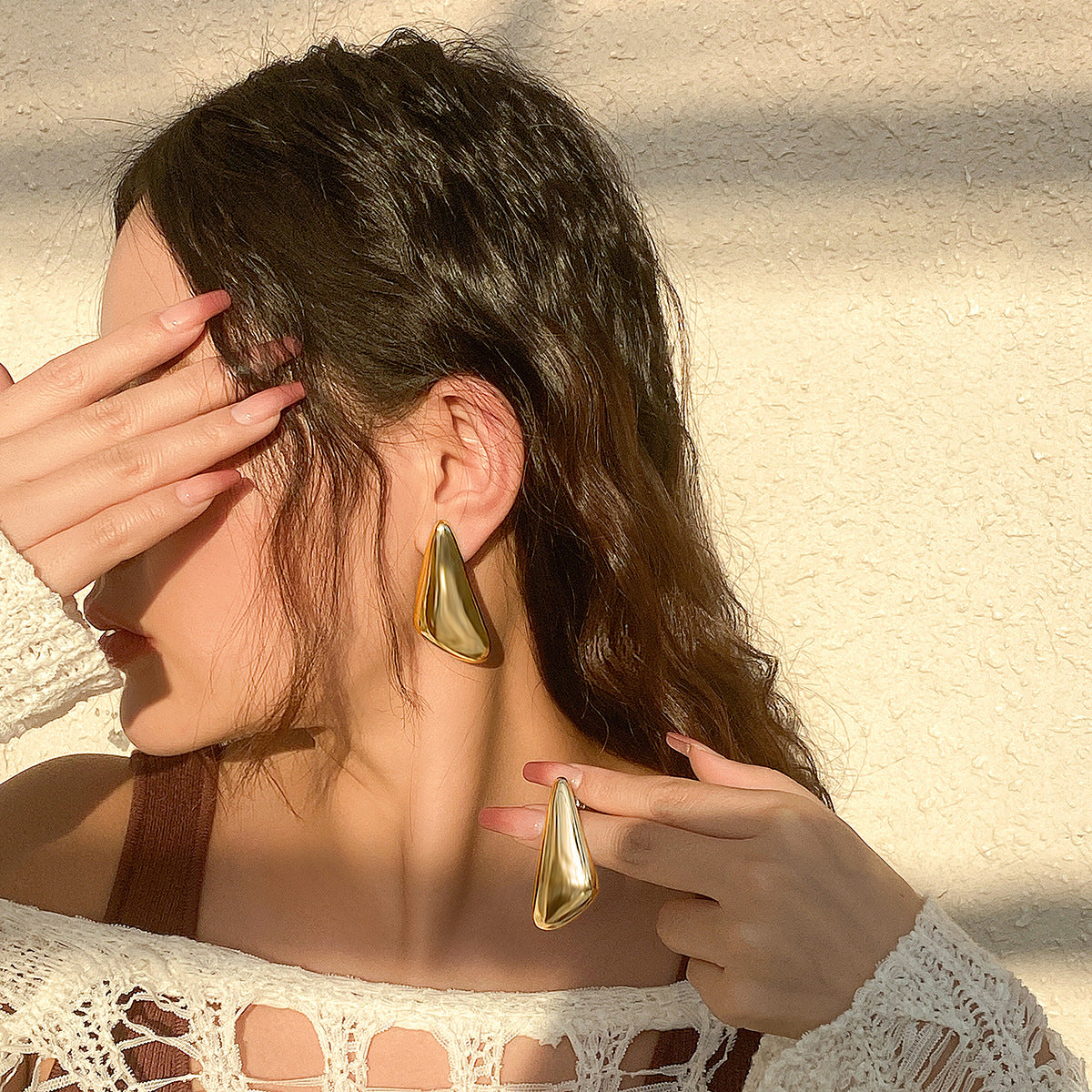 Planderful Vienna Verve Pleated Metal Folding Stud Earrings For Women Versatile Geometric Retro Statement