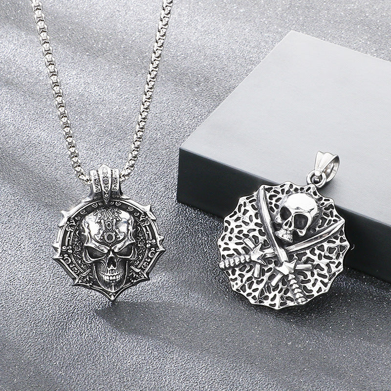 Halloween Skull Pendant, Trendy Pirate Of The Caribbean Ghost Head Motorcycle Titanium Steel Necklace