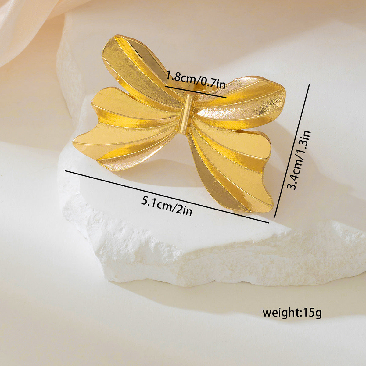 Fashionable Retro Metal Pleated Bow Ring by Planderful