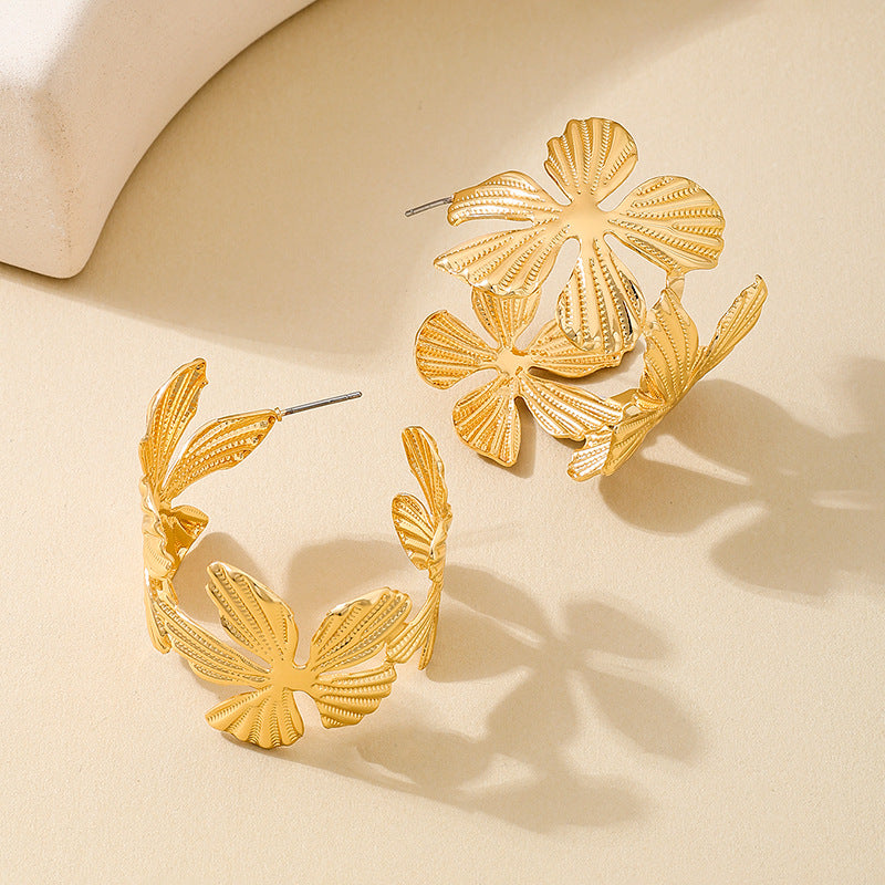 Planderful Vienna Verve Earrings – Creative Retro Flower Design