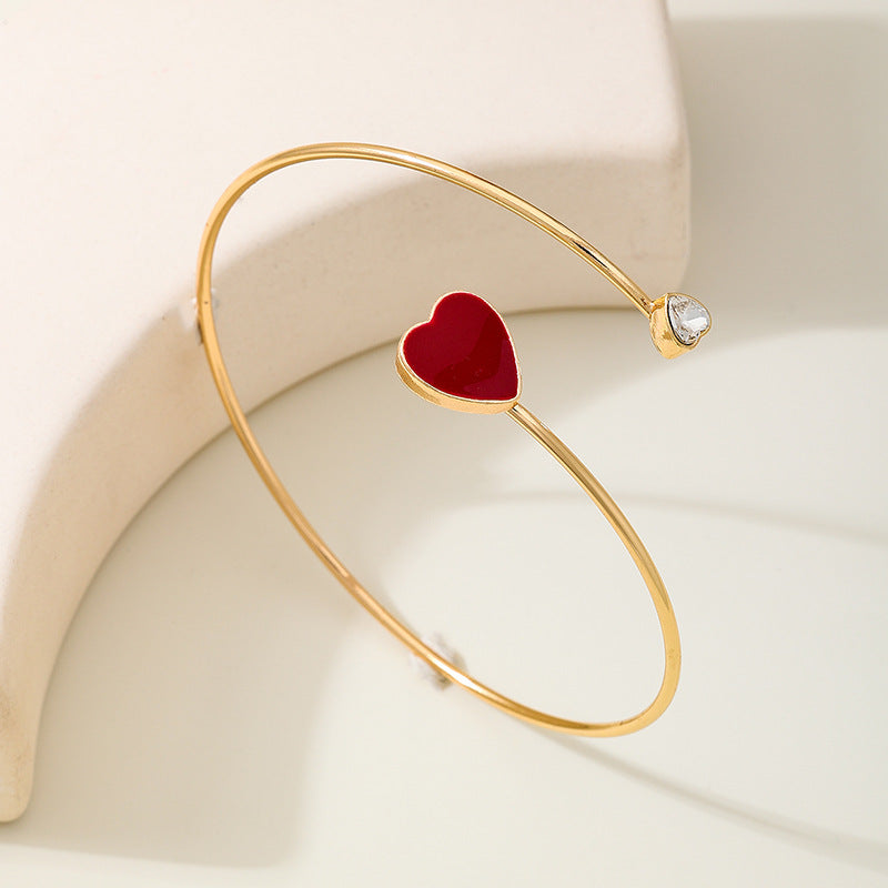 Planderful Vienna Verve Bracelet – Elegant Metal Design with Red Love Zircon