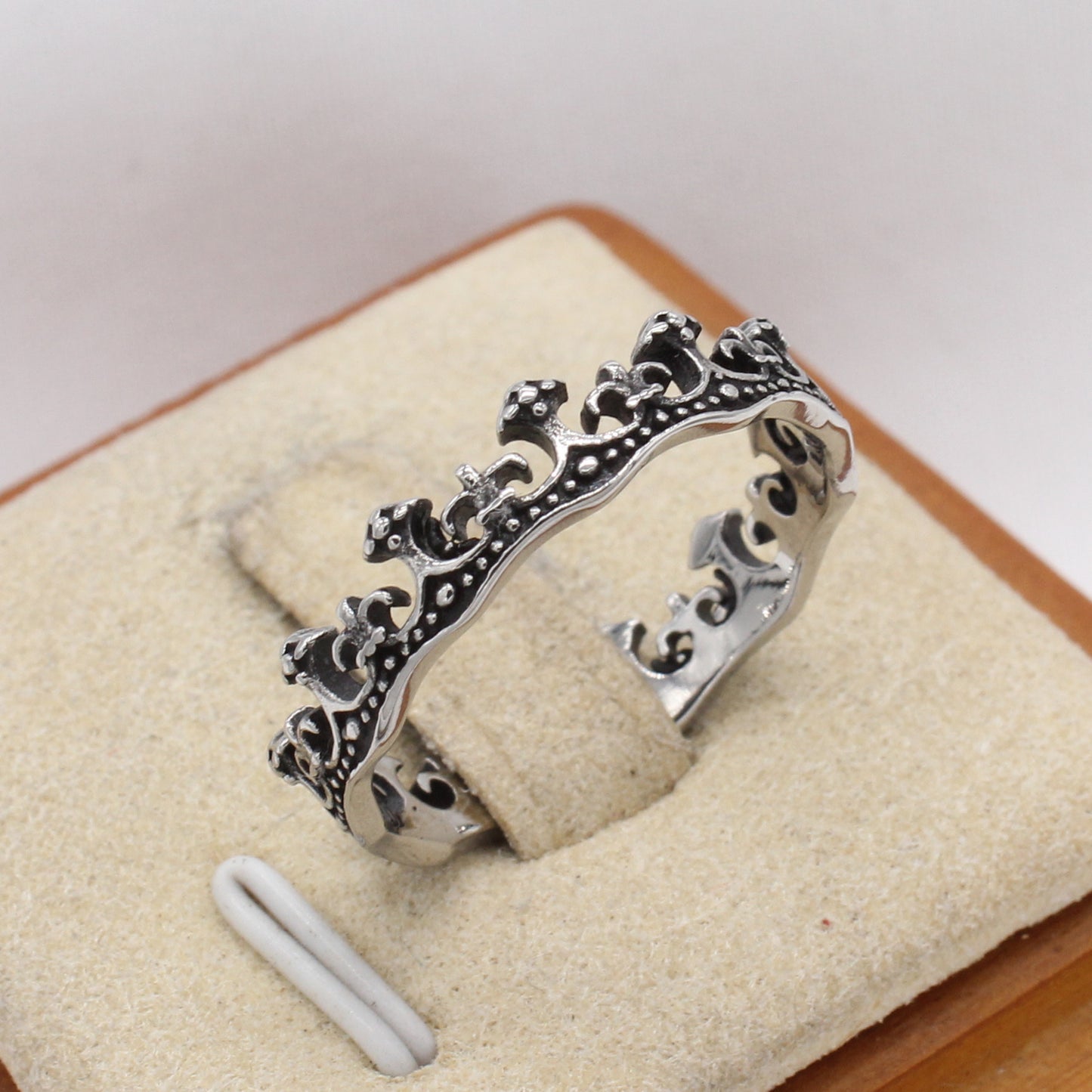 Planderful Jewelry Gothic Crown Ring In Titanium Steel Retro European Style Size 7 To 12