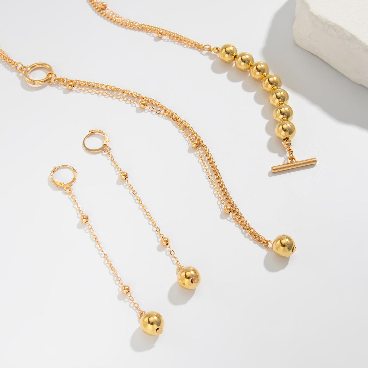 Planderful Vienna Verve Necklace – Elegant Asymmetric Design