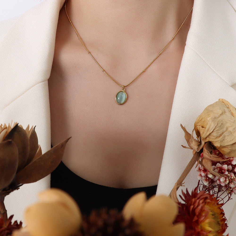 Luxurious 18k Gold Plated Chain Necklace with Cat's Eye Stone Pendant for Women