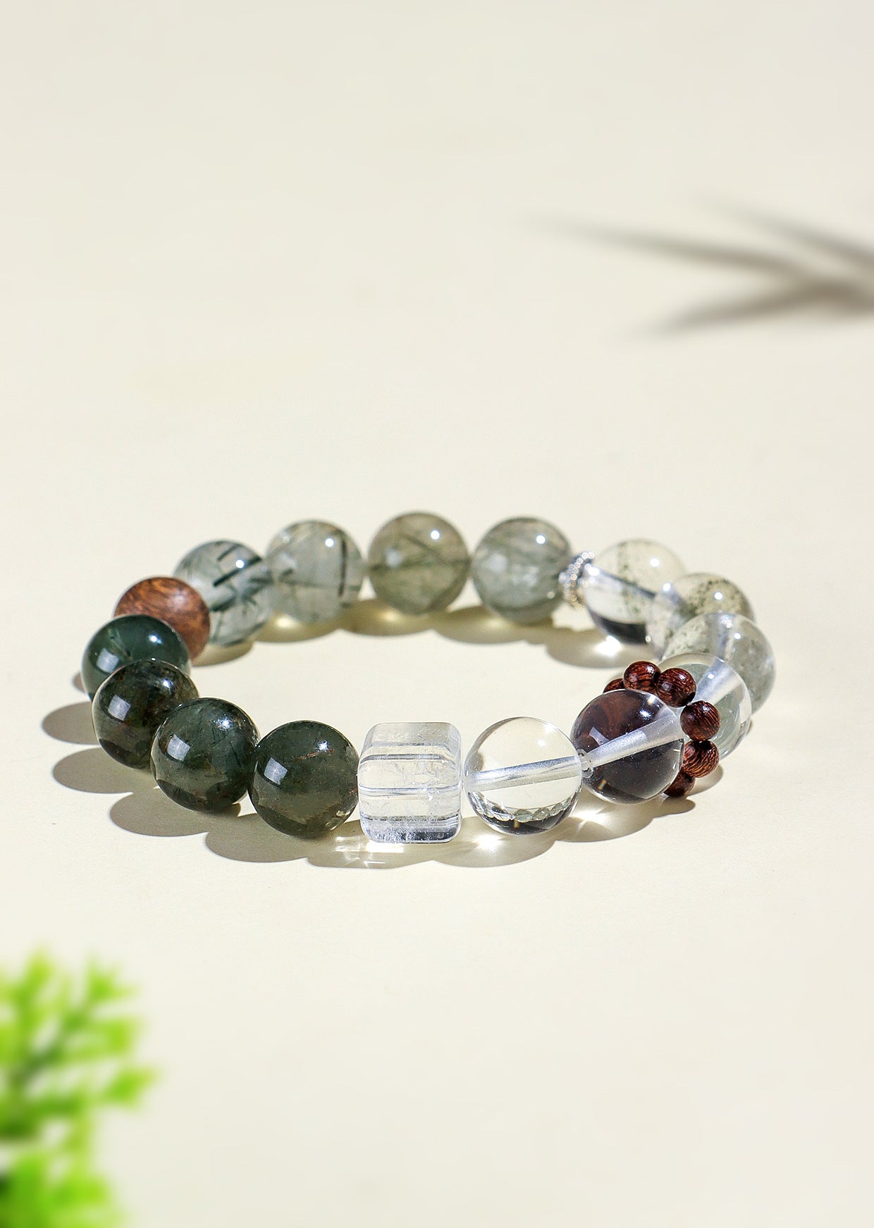 Planderful Fortune's Favor Bracelet – Natural Green Crystal Beads