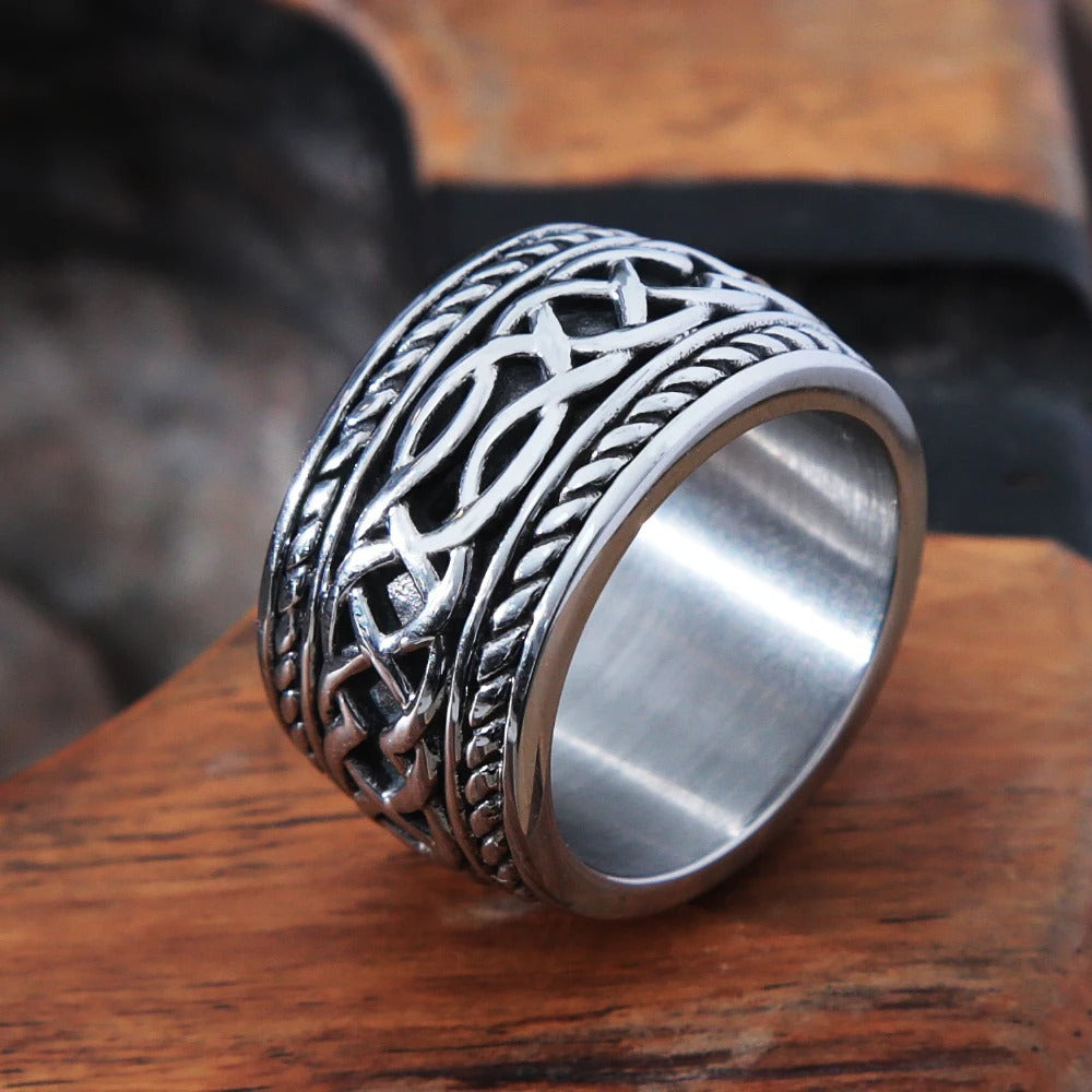 Planderful Titanium Steel Ring For Men Celtic Dragon Pattern Durable Everyday Genie Statement