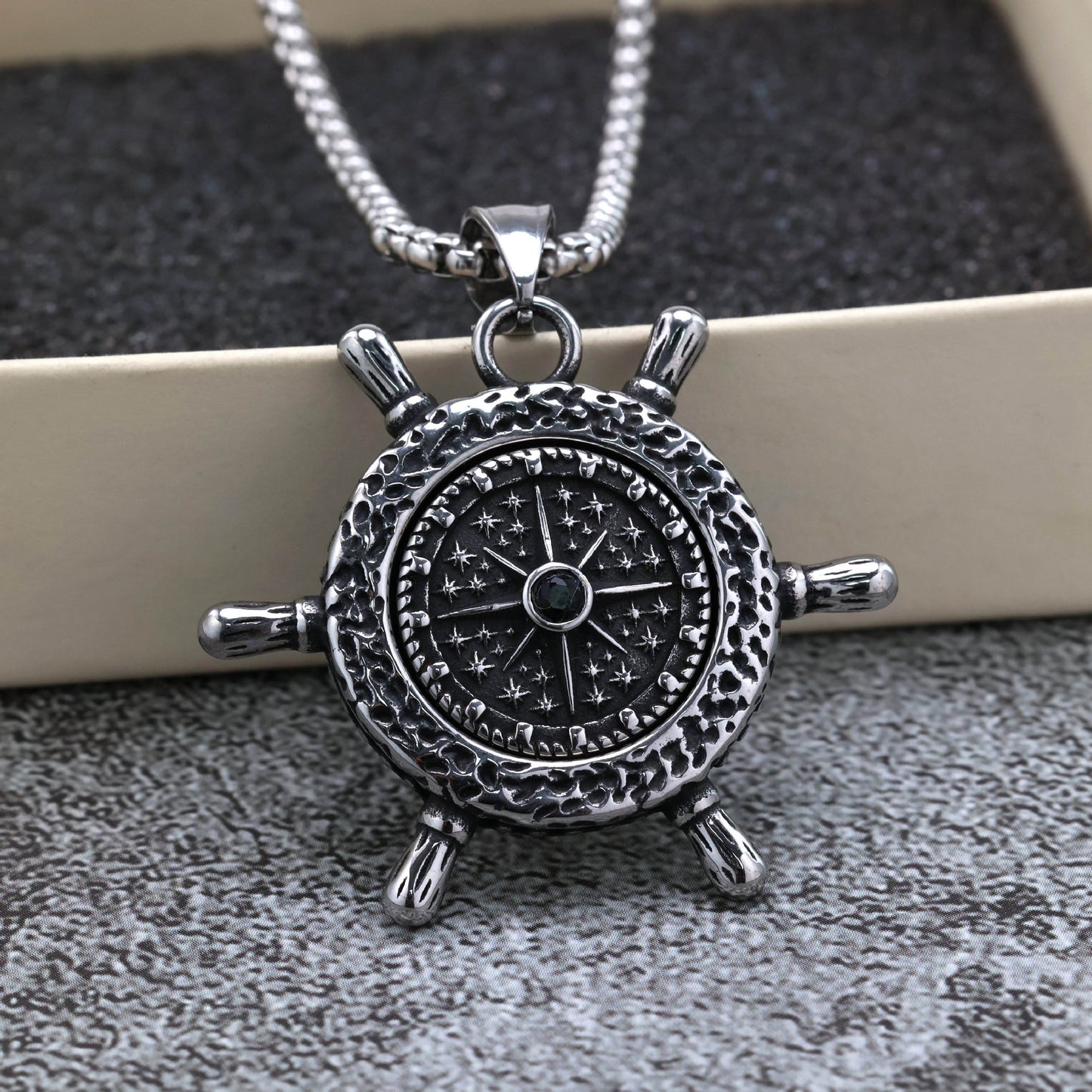 Planderful Rotating Rudder Pendant Stainless Steel Unisex Necklace For Men Norse Legacy Retro European American Style