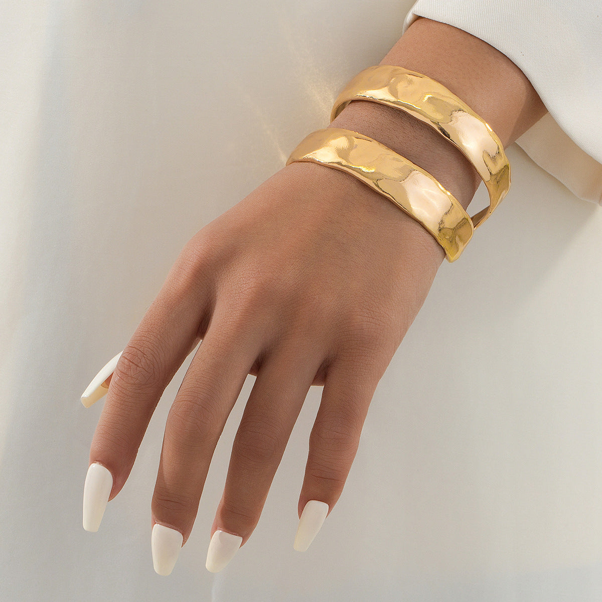 Planderful Vienna Verve Bracelet – Elegant Double-Layered Metal Geometry Design