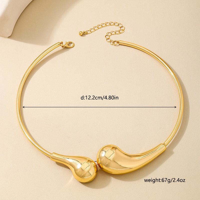 Planderful Vienna Verve Necklace – Exaggerated Retro Gold Water Drop Design