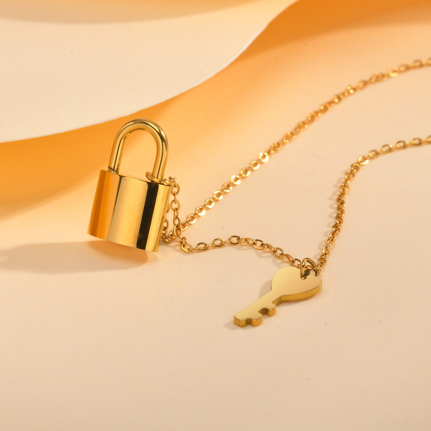 Stainless Steel Flat Cross Chain Shell Lock Key Necklace Gold