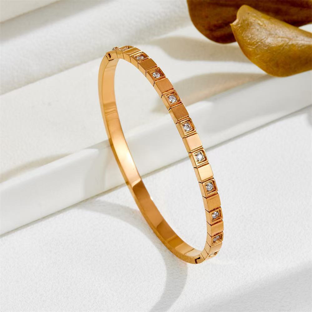 Planderful Jewelry Stainless Steel Zircon Six-Pointed Star Buckle Bracelet For Women