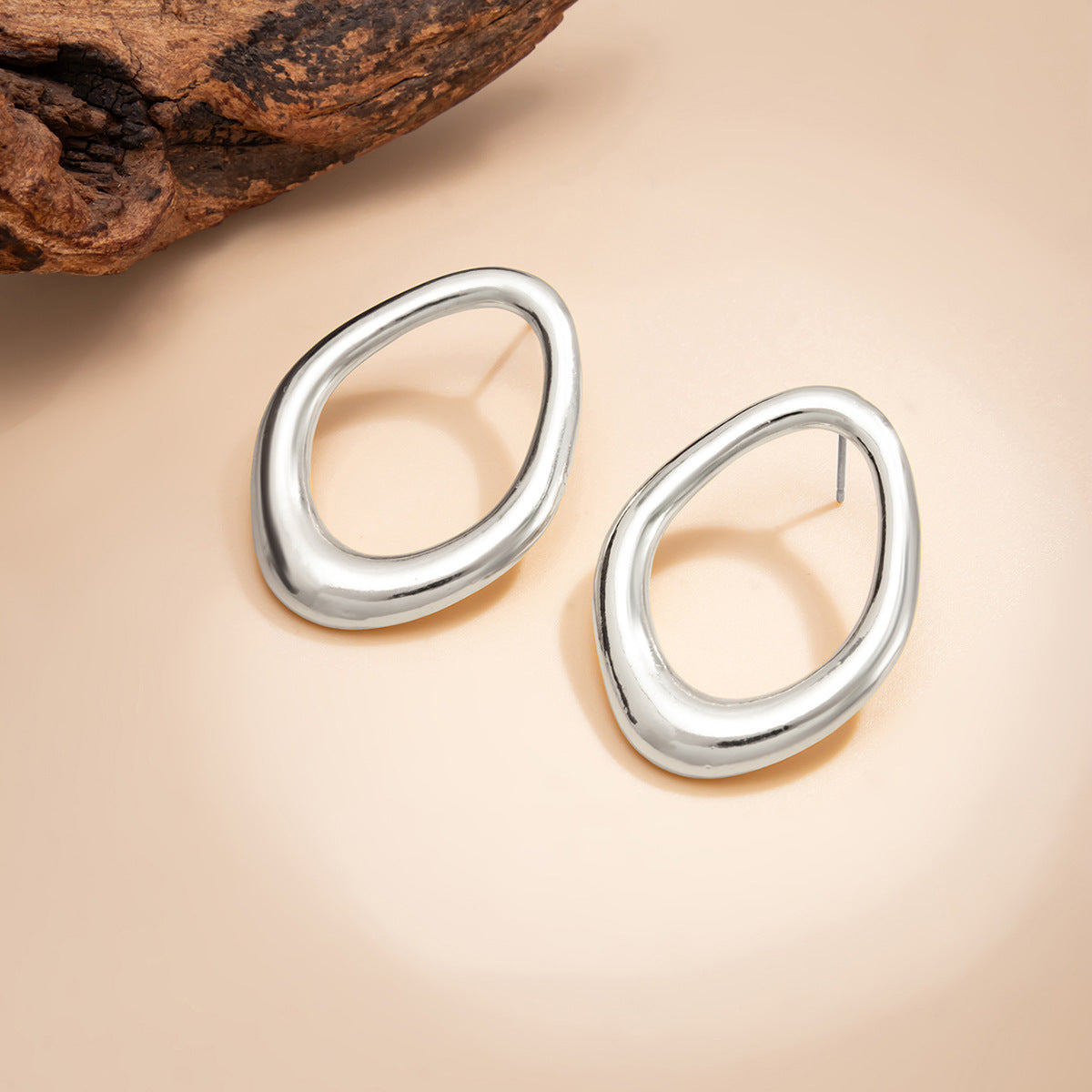 Snake Shaped Exaggerated Long Twist Earrings Planderful Vienna Verve For Women Hollow Geometric Statement