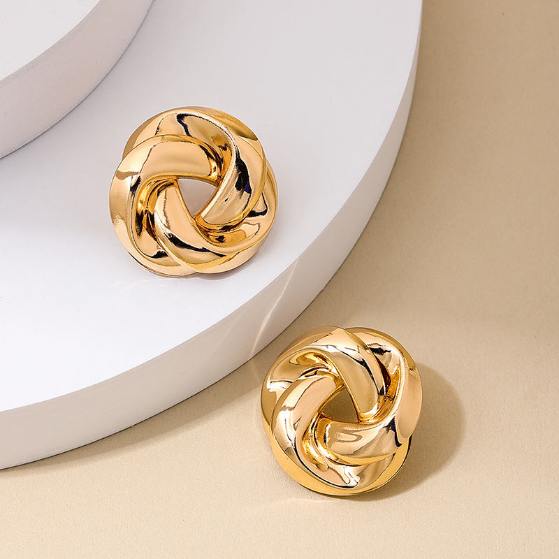 Planderful Vienna Verve Earrings – Retro Twisted Design