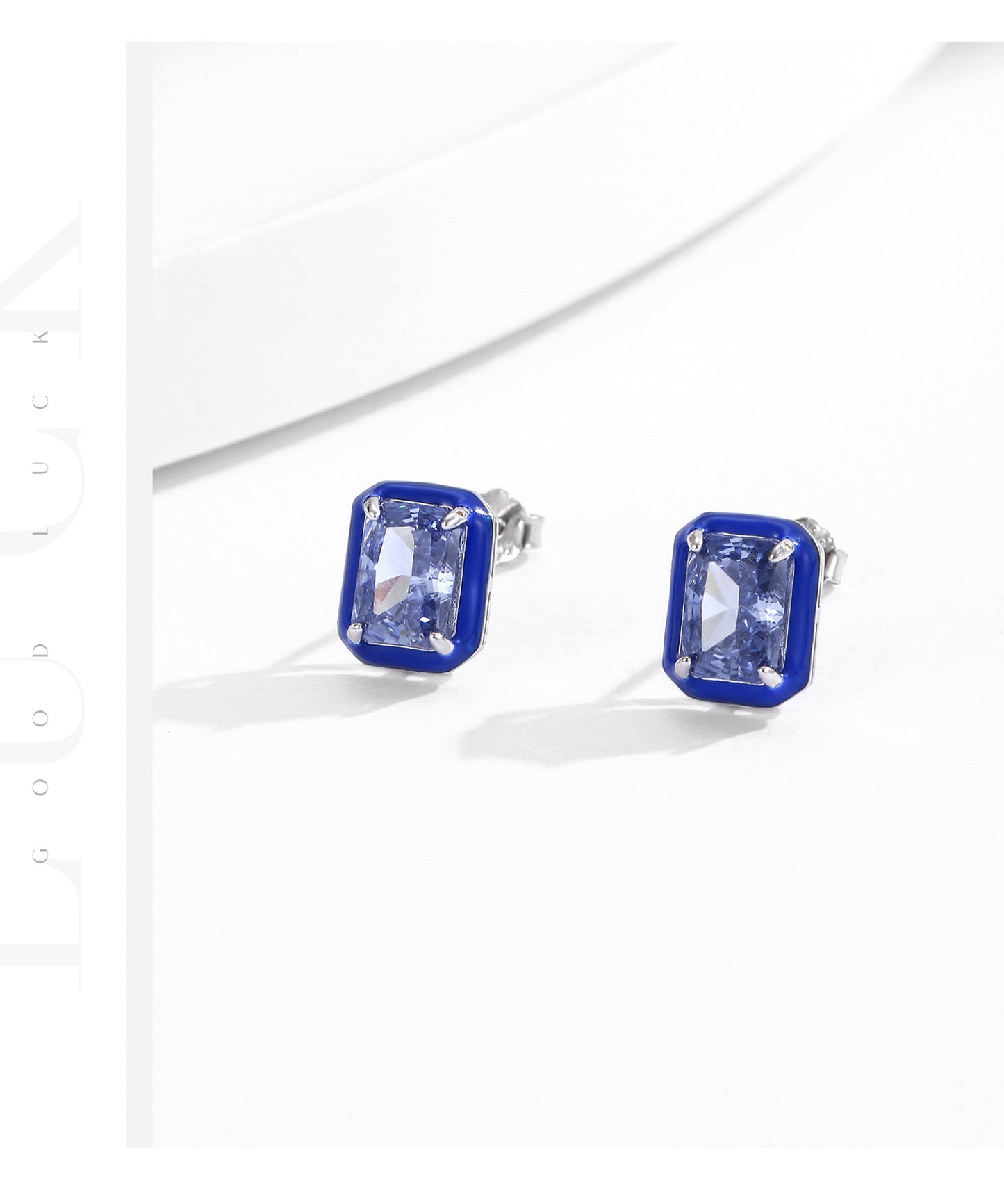 Planderful Everyday Genie Earrings – Elegant Sea Water Blue Enamel Design