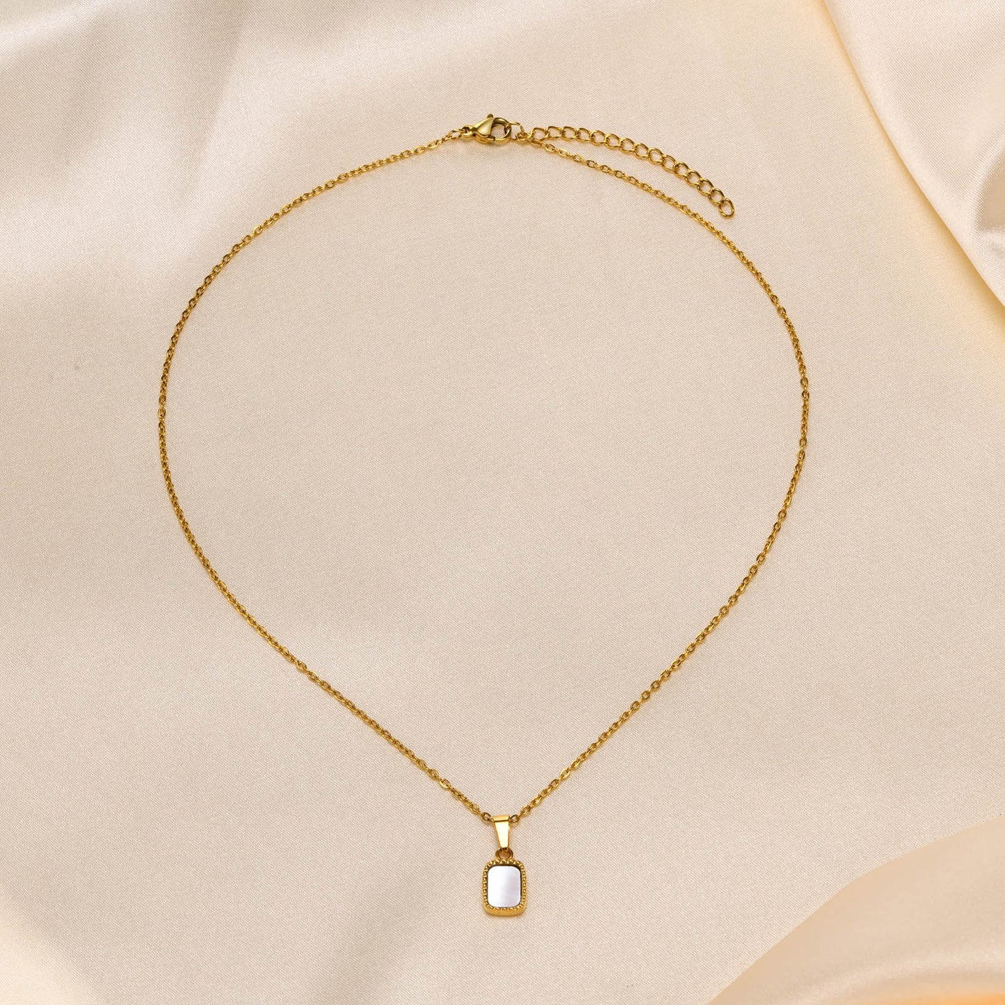 European And American Fashion Jewelry Women's Stainless Steel Rectangular Geometric Pendant Necklace Wholesale