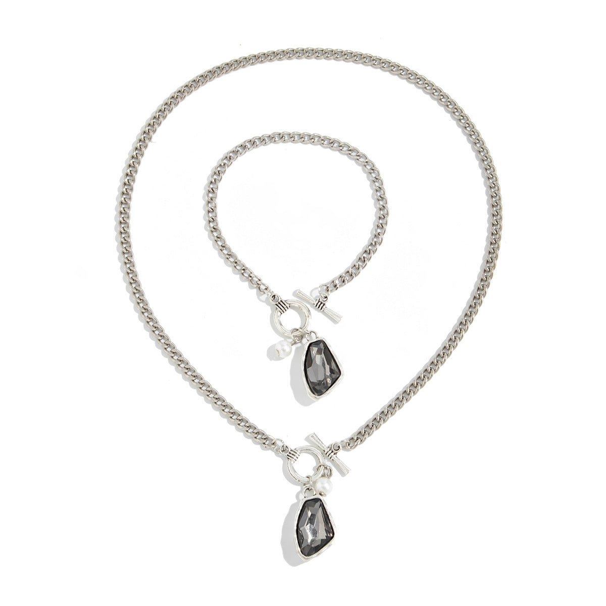 Irregular Crushed-Ice Bead Necklace Collection